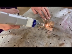 เครื่องเชื่อมเลเซอร์1